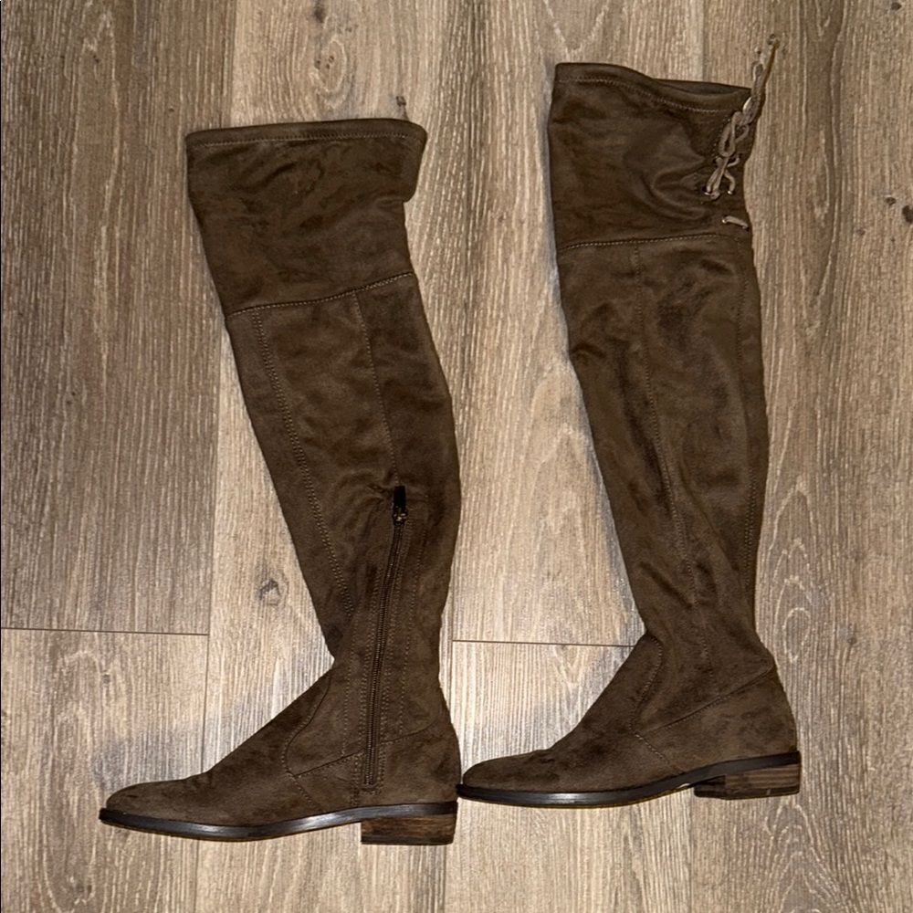 VINCE CAMUTO Brown Over-the-Knee Suede Boots